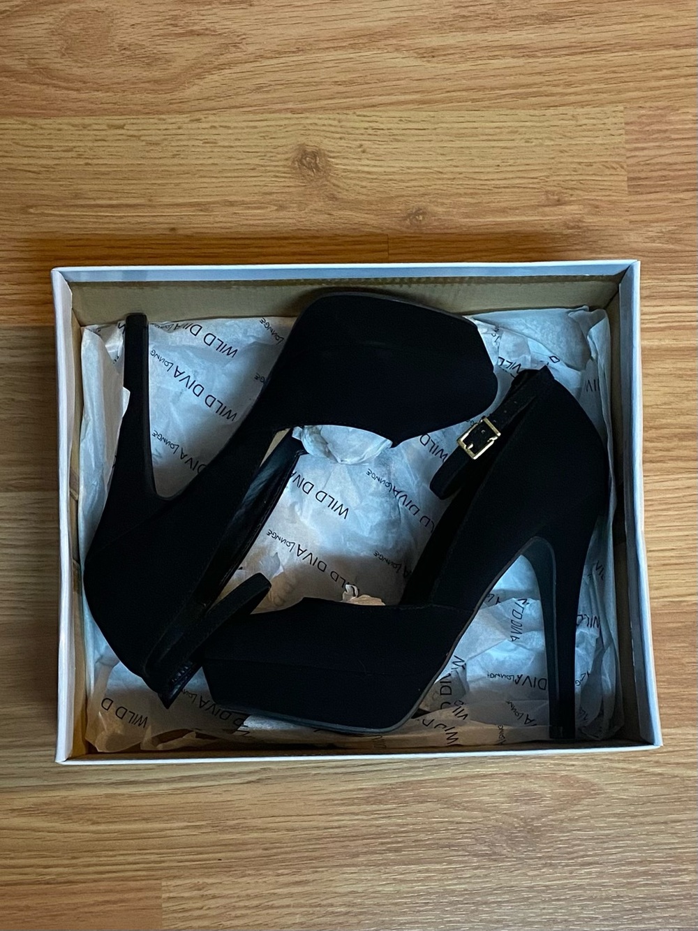 Brand New - Wild Diva Black Suede Platform Mary Jane Heels